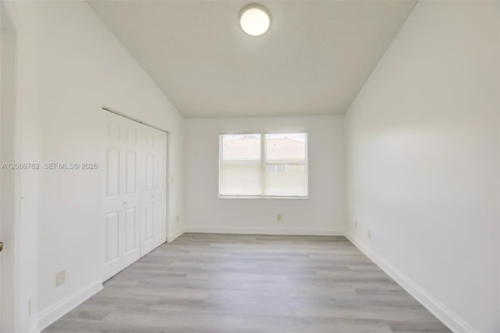 728 SW 122nd Ave Pembroke Pines, FL 33025
