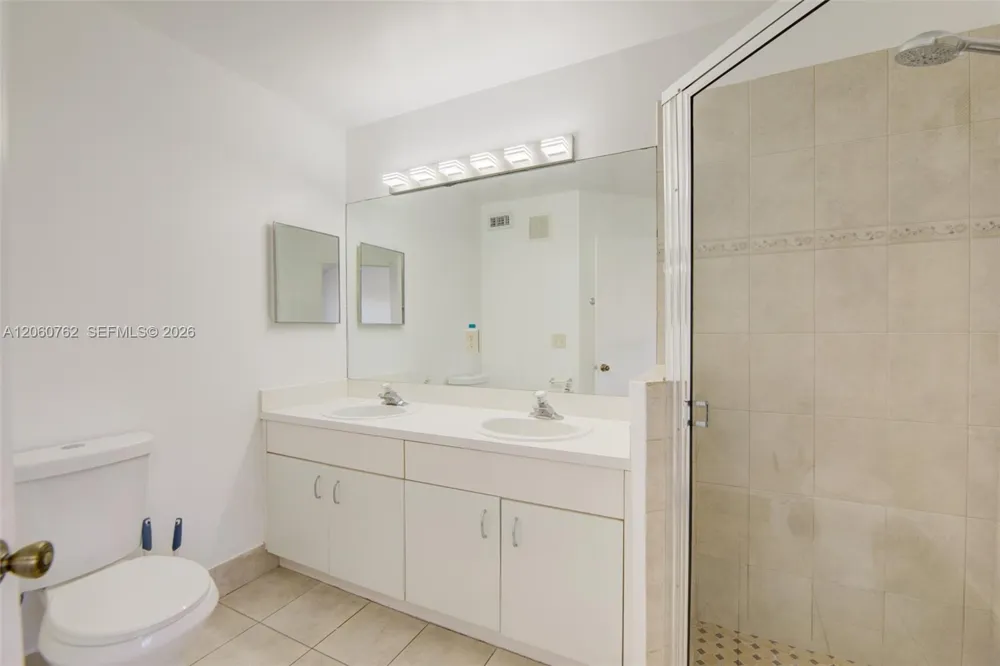728 SW 122nd Ave Pembroke Pines, FL 33025