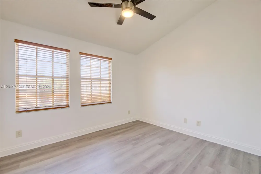 728 SW 122nd Ave Pembroke Pines, FL 33025