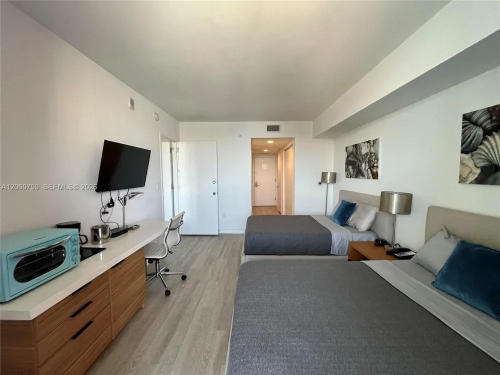 2602 E Hallandale Beach Blvd #1105 Hallandale Beach, FL 33009