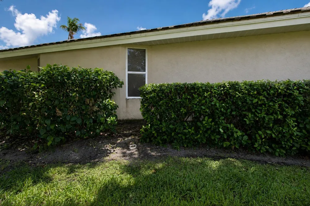 1542 SW JASMINE Trace Palm City, FL 34990