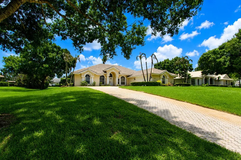 1542 SW JASMINE Trace Palm City, FL 34990