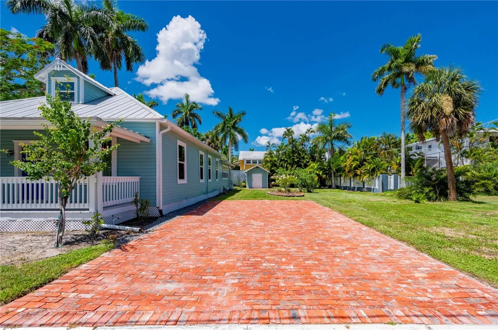 115 GILL STREET Punta Gorda, FL 33950