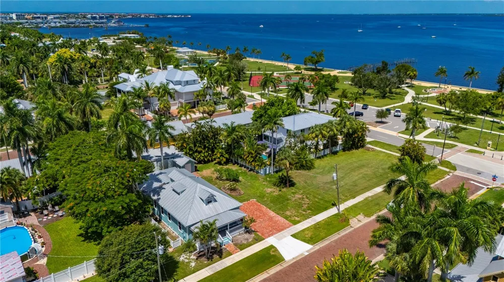 115 GILL STREET Punta Gorda, FL 33950