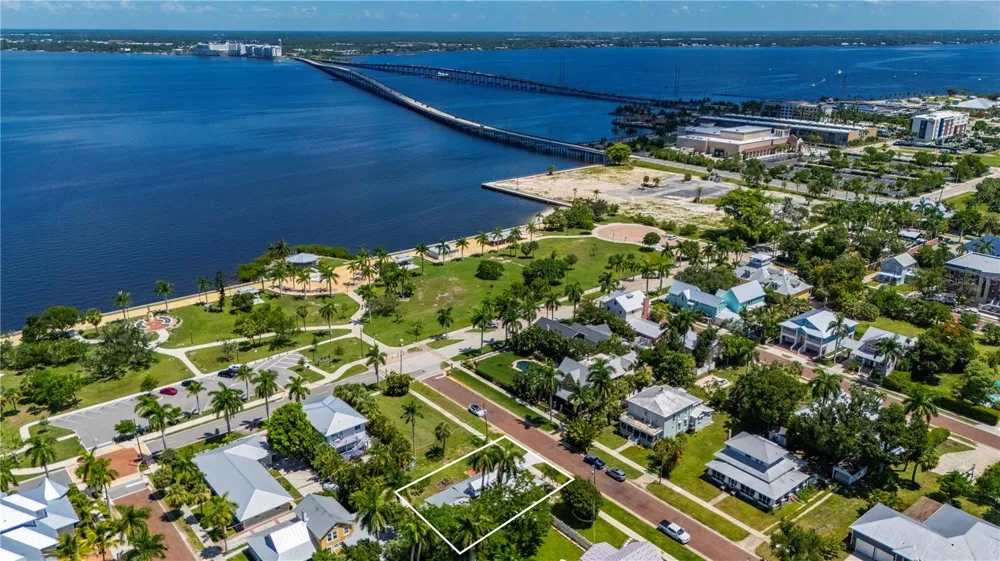 115 GILL STREET Punta Gorda, FL 33950