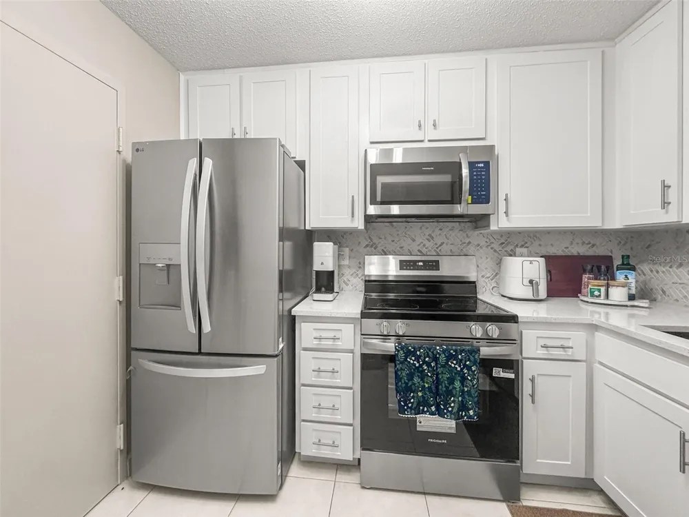 2700 BAYSHORE BOULEVARD #2110 Dunedin, FL 34698