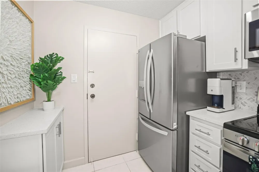 2700 BAYSHORE BOULEVARD #2110 Dunedin, FL 34698