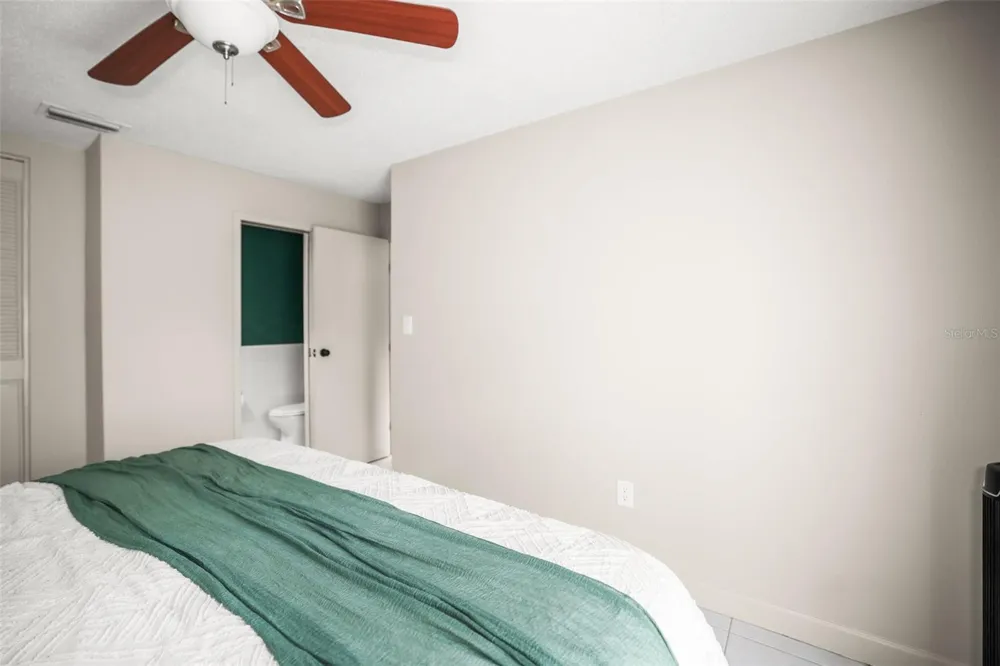 2700 BAYSHORE BOULEVARD #2110 Dunedin, FL 34698