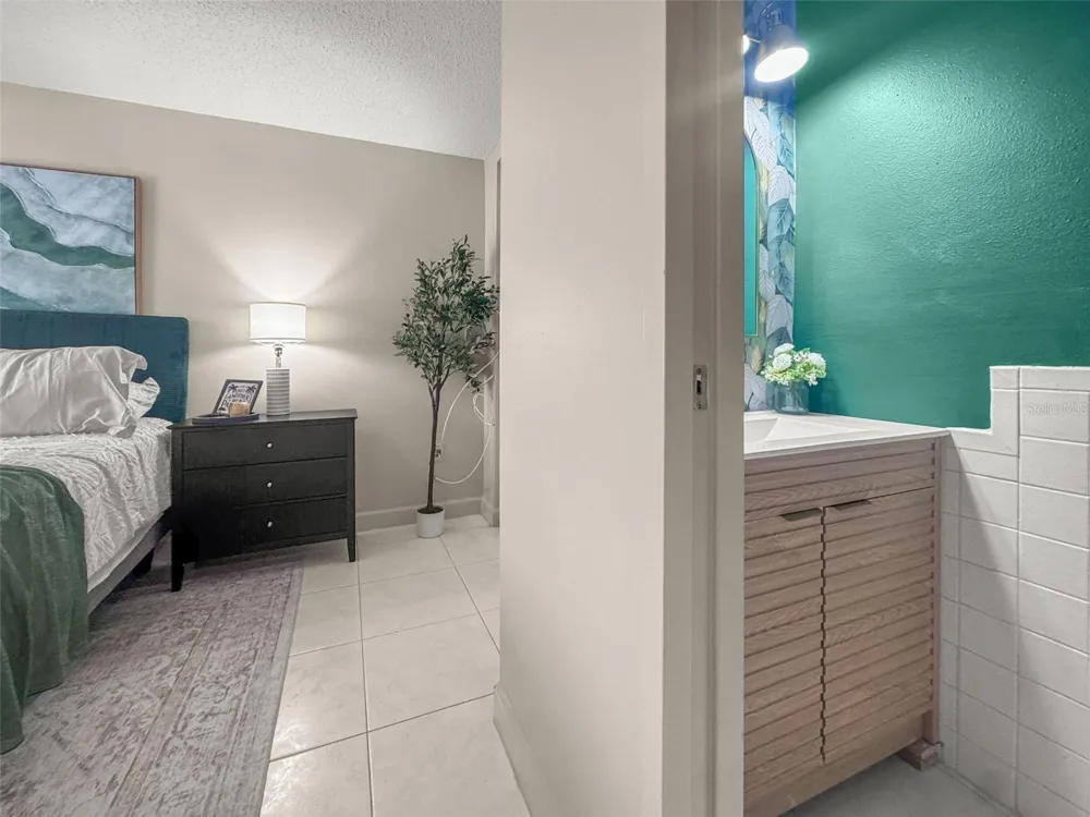 2700 BAYSHORE BOULEVARD #2110 Dunedin, FL 34698