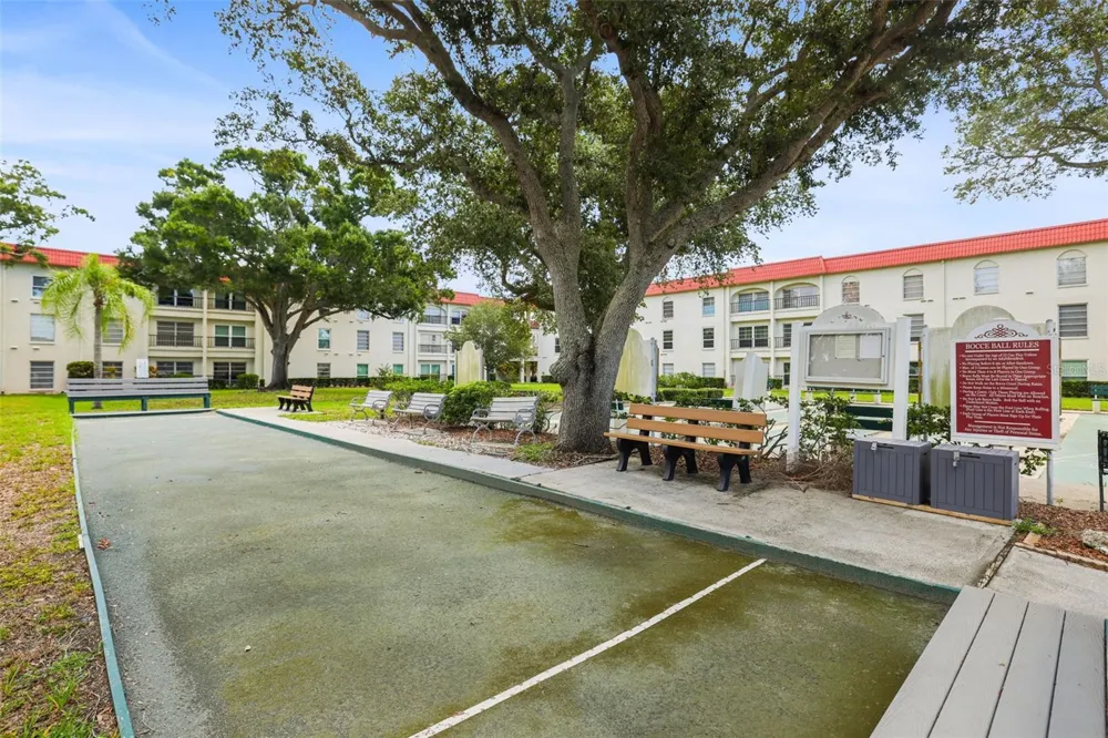 2700 BAYSHORE BOULEVARD #2110 Dunedin, FL 34698