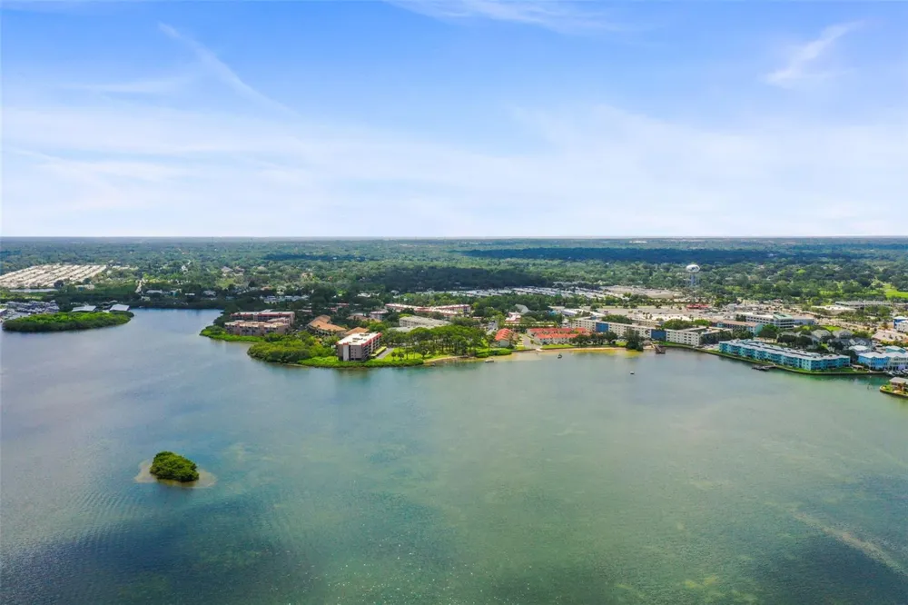 2700 BAYSHORE BOULEVARD #2110 Dunedin, FL 34698