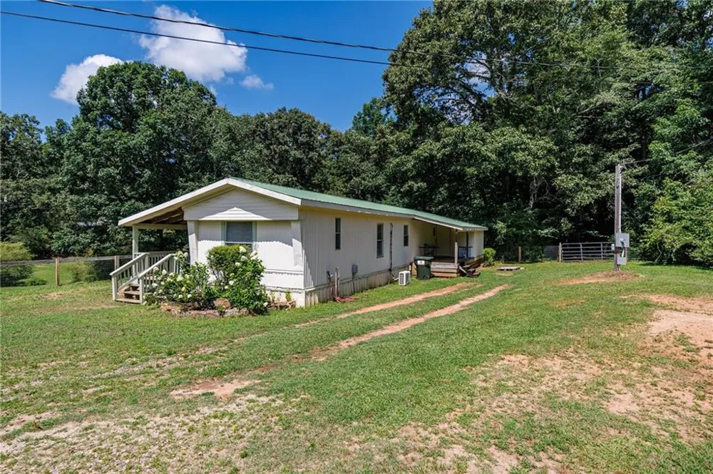 2140 Wilkie Road Alpharetta, GA 30004