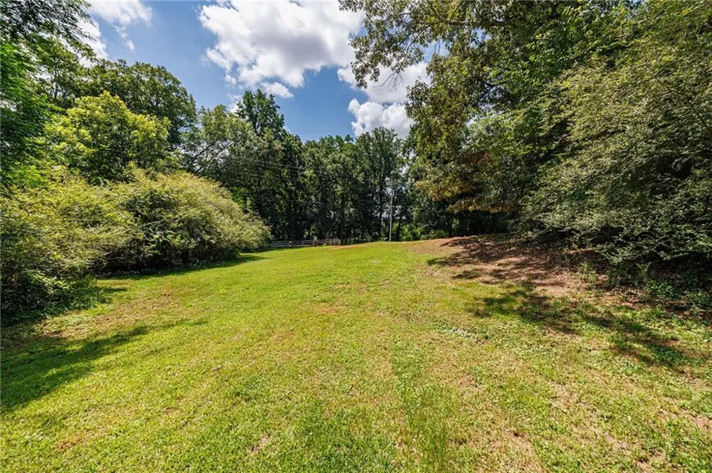 2140 Wilkie Road Alpharetta, GA 30004