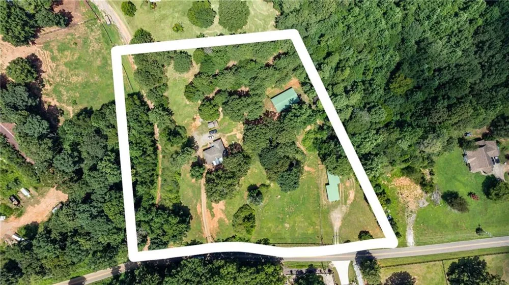 2140 Wilkie Road Alpharetta, GA 30004