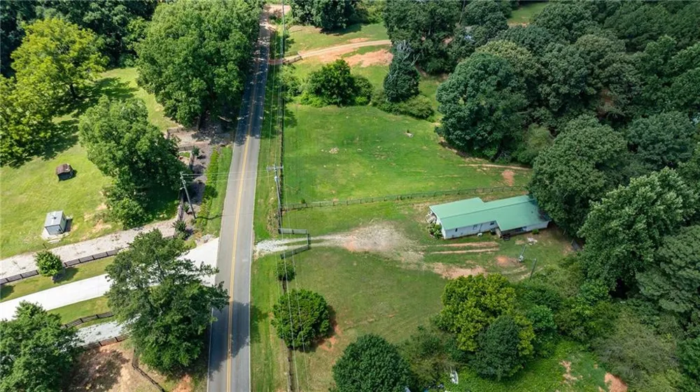 2140 Wilkie Road Alpharetta, GA 30004