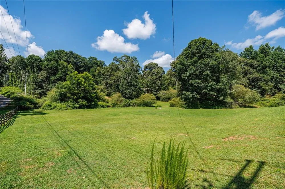 2140 Wilkie Road Alpharetta, GA 30004