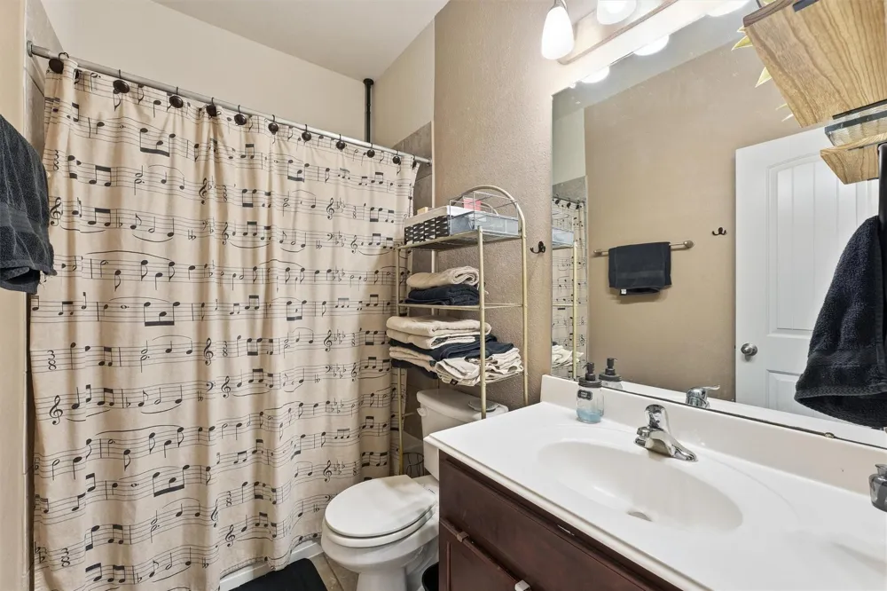 138 Bayside Crossing Drive La Porte, TX 77571