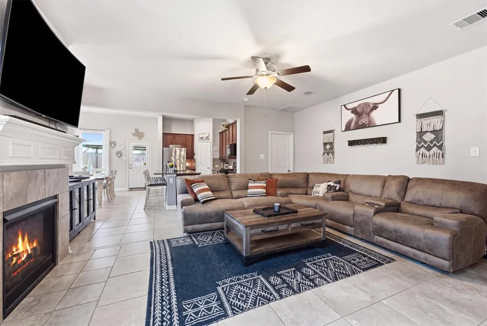 138 Bayside Crossing Drive La Porte, TX 77571