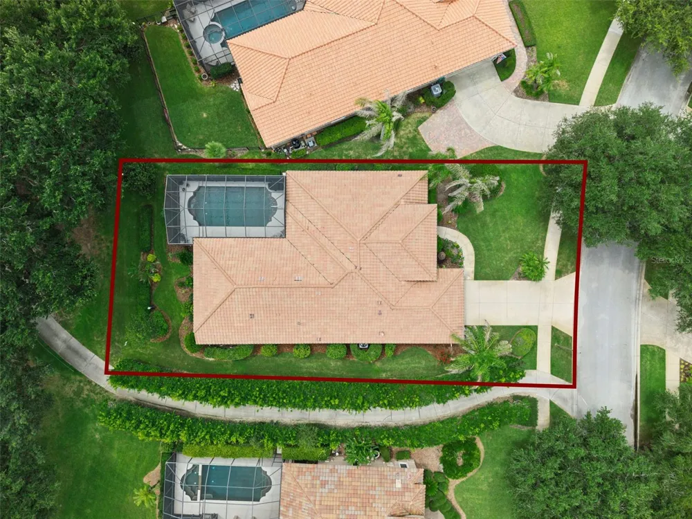 9939 SANTA BARBARA COURT Howey In The Hills, FL 34737