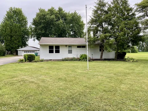 78 W Us Highway 136
