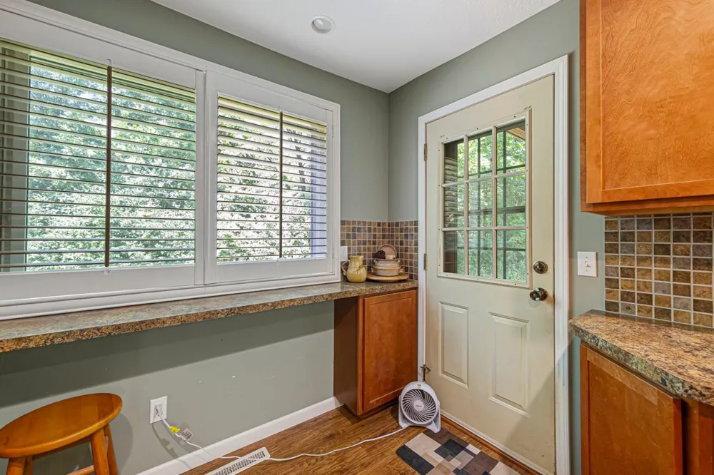 18450 Creeks Bend Drive Minnetonka, MN 55345