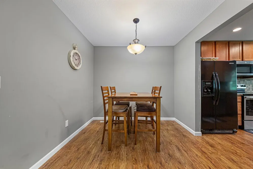 18450 Creeks Bend Drive Minnetonka, MN 55345