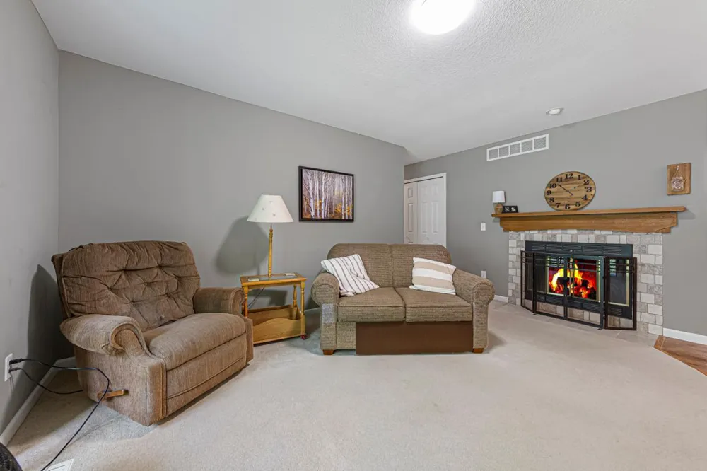 18450 Creeks Bend Drive Minnetonka, MN 55345