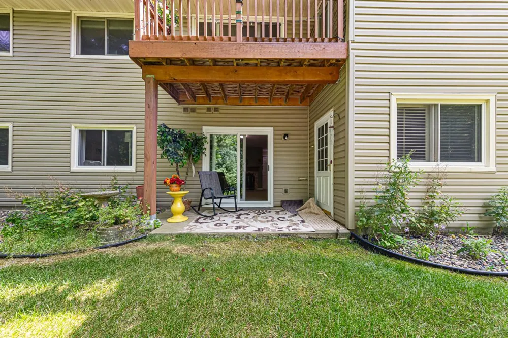 18450 Creeks Bend Drive Minnetonka, MN 55345