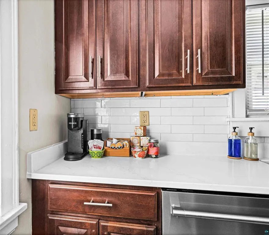 32 Laurel Avenue Superior, WI 54880