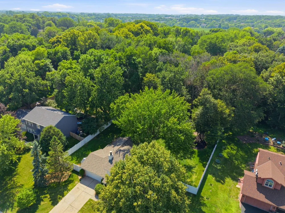 7610 Heritage Road Eden Prairie, MN 55346