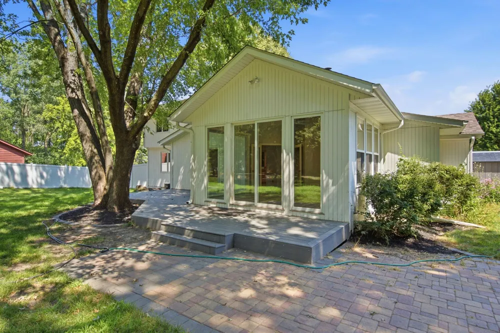 7610 Heritage Road Eden Prairie, MN 55346