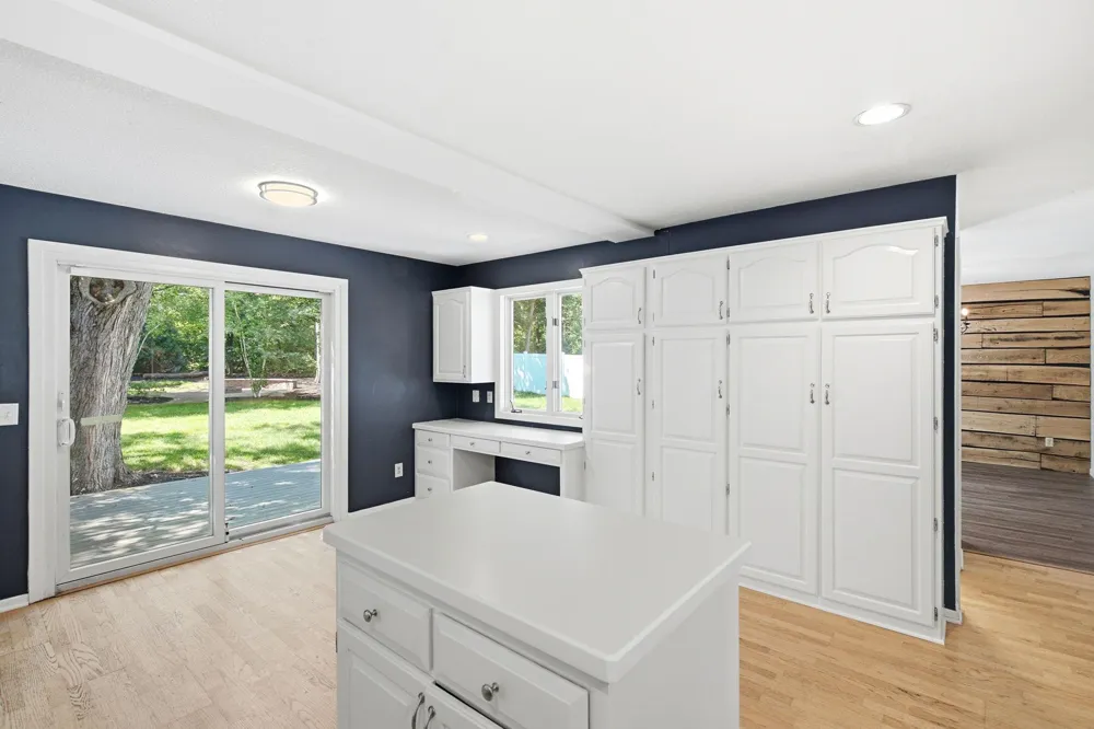 7610 Heritage Road Eden Prairie, MN 55346