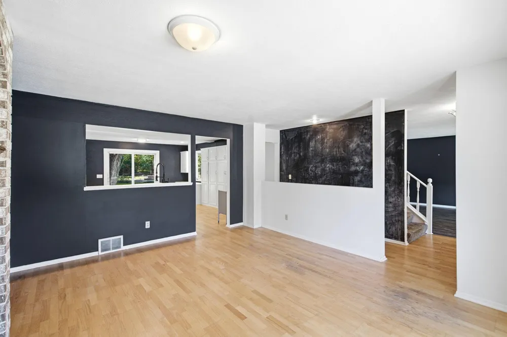 7610 Heritage Road Eden Prairie, MN 55346