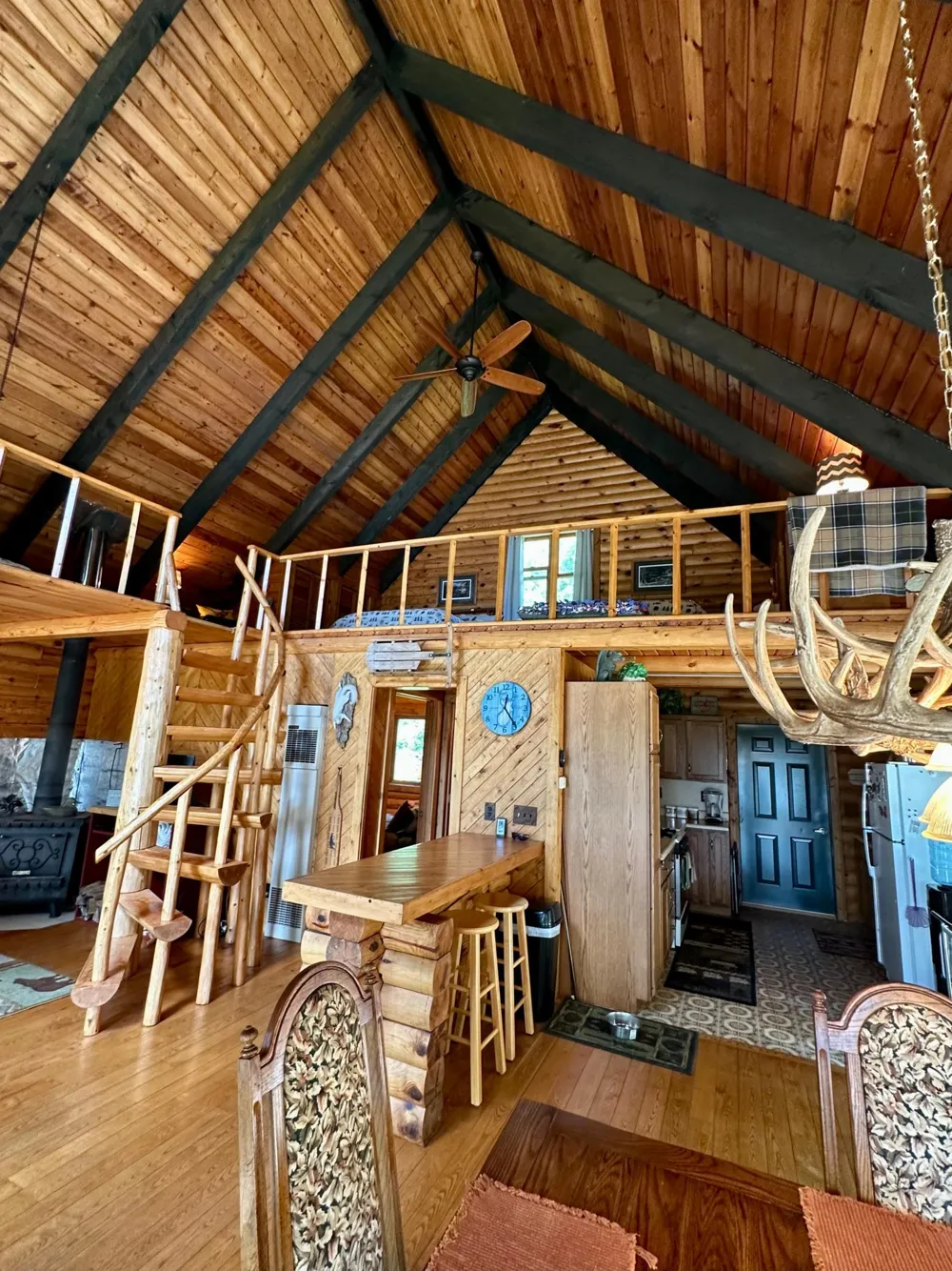 1909 Lynx Island International Falls, MN 56649