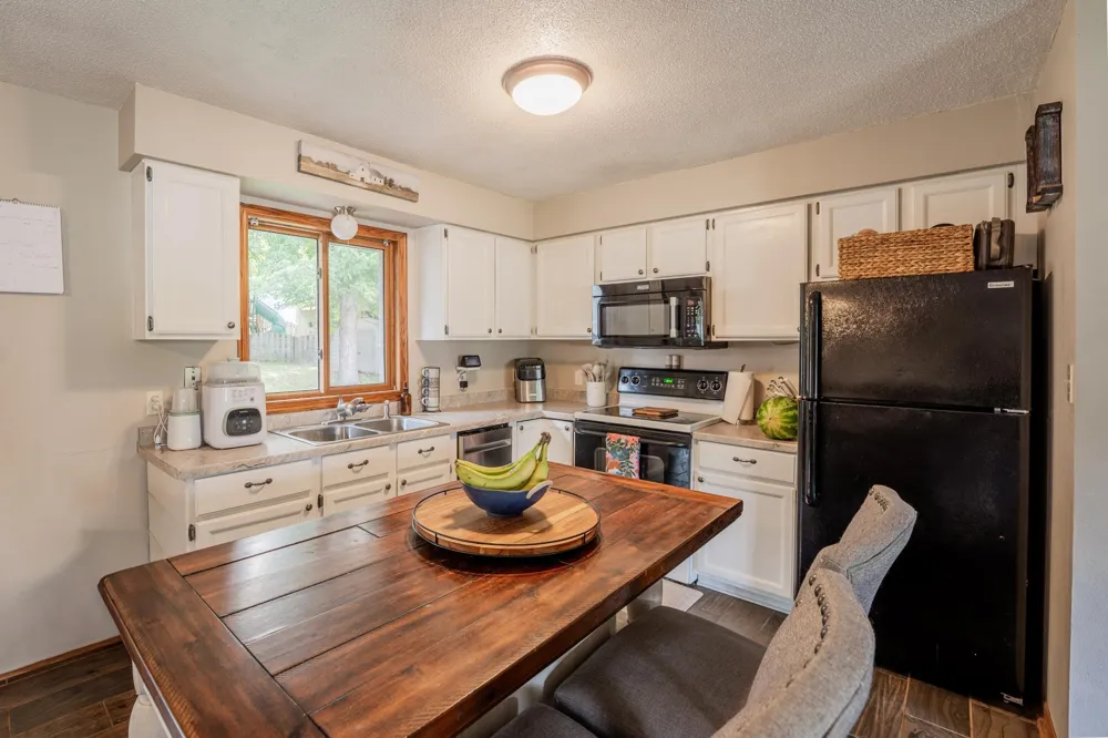 1127 5th Street E Altoona, WI 54720