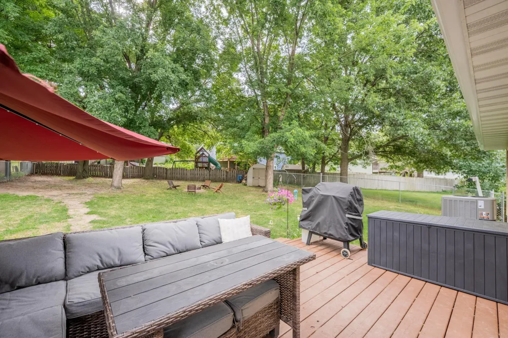 1127 5th Street E Altoona, WI 54720