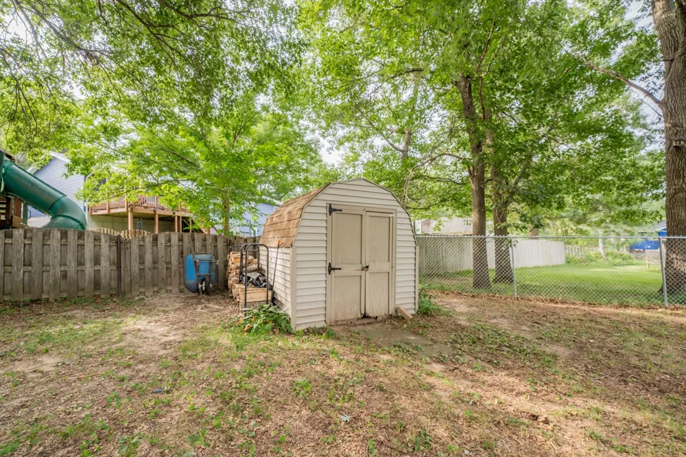 1127 5th Street E Altoona, WI 54720
