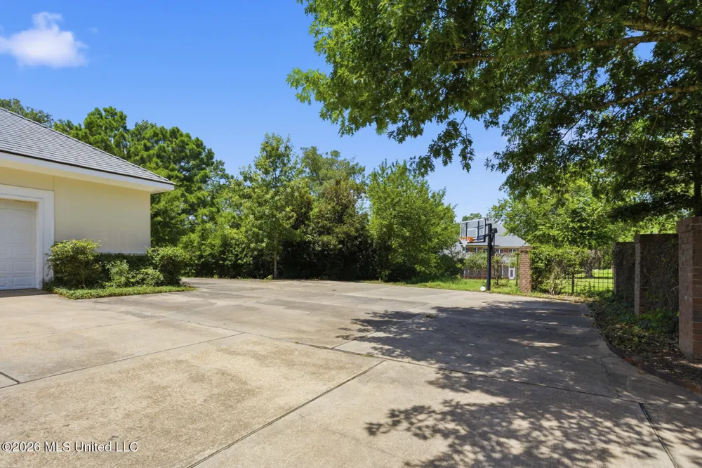 109 Overbrook Hill Ridgeland, MS 39157