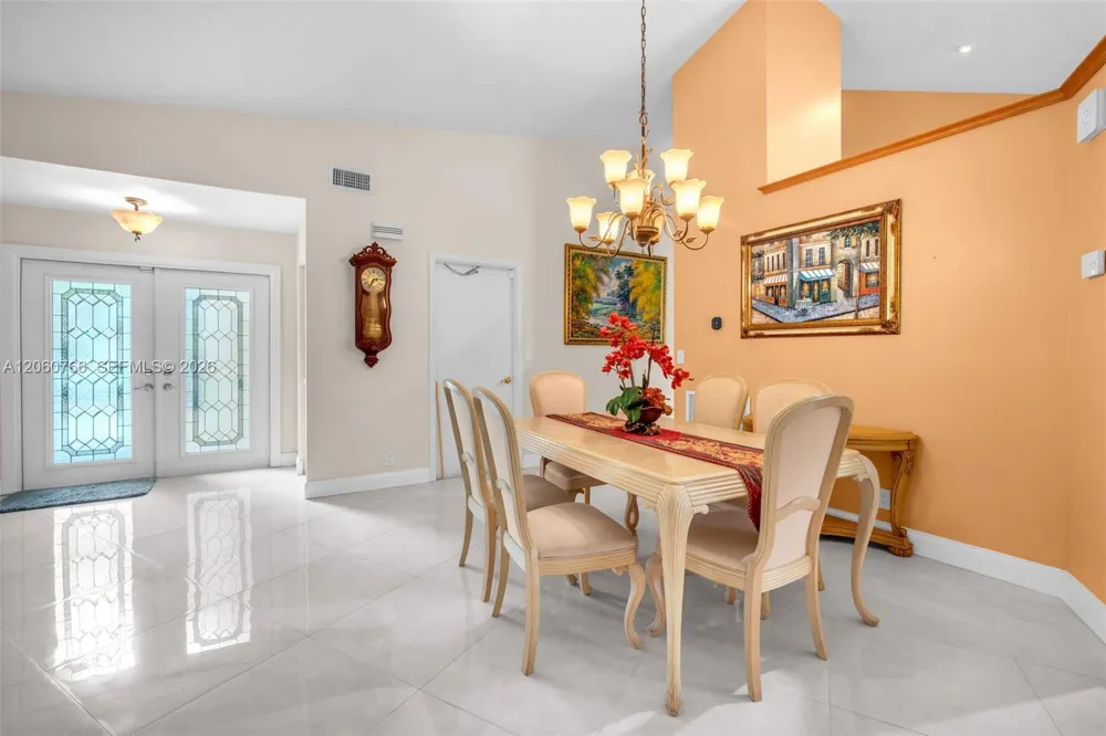 5143 NW 42nd Ter Coconut Creek, FL 33073
