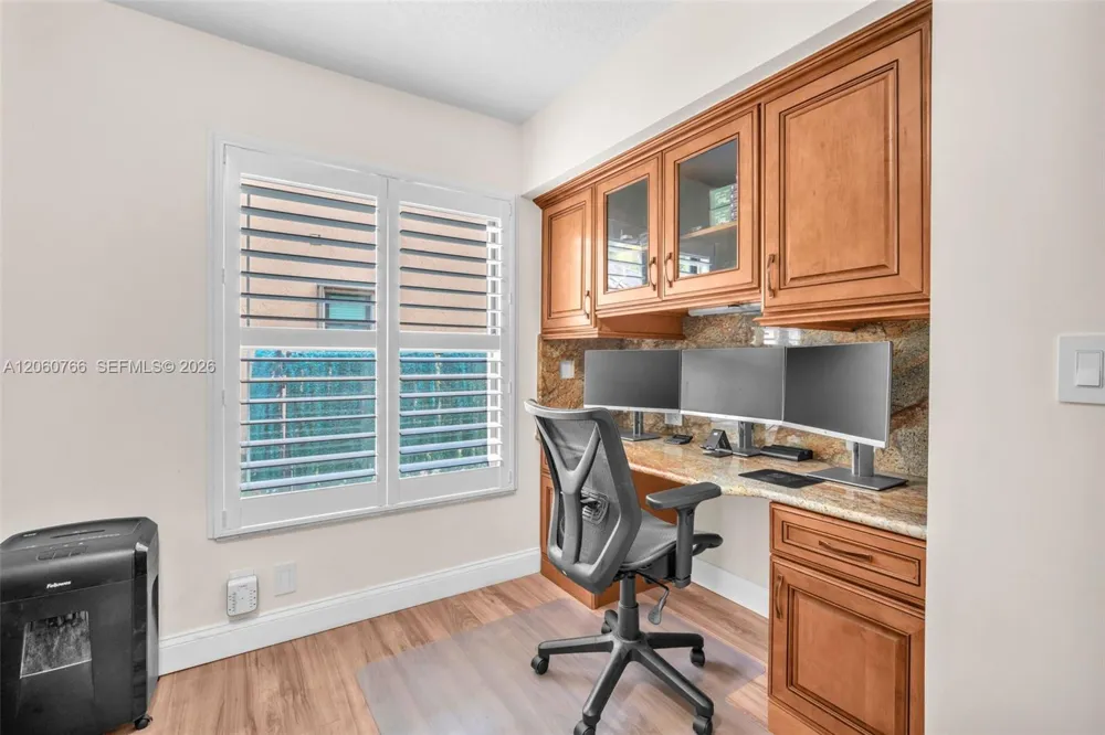 5143 NW 42nd Ter Coconut Creek, FL 33073