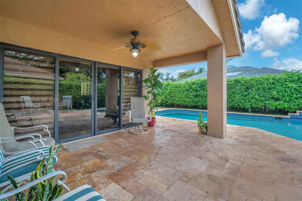 5143 NW 42nd Ter Coconut Creek, FL 33073