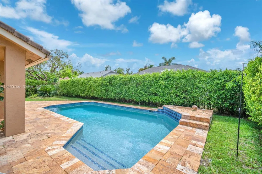 5143 NW 42nd Ter Coconut Creek, FL 33073