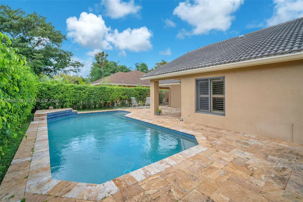 5143 NW 42nd Ter Coconut Creek, FL 33073