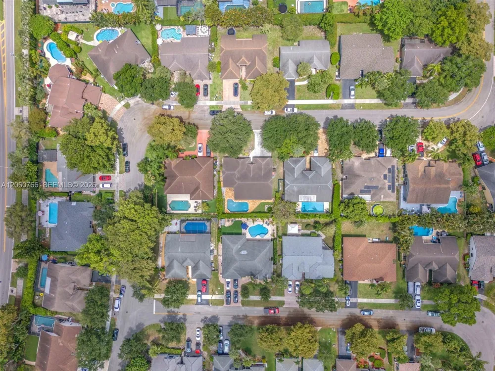 5143 NW 42nd Ter Coconut Creek, FL 33073
