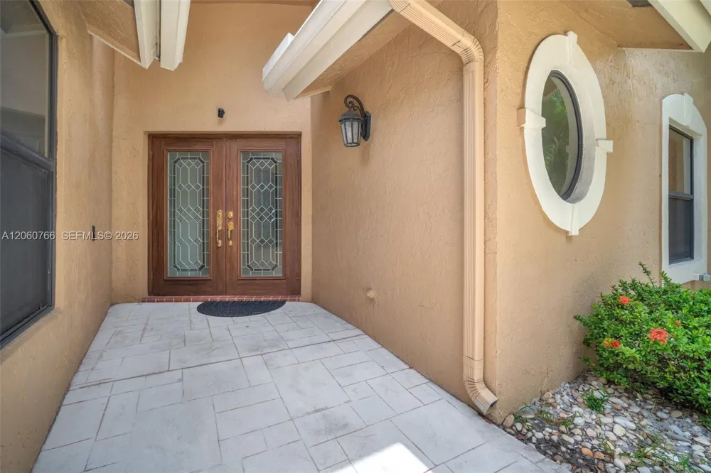5143 NW 42nd Ter Coconut Creek, FL 33073