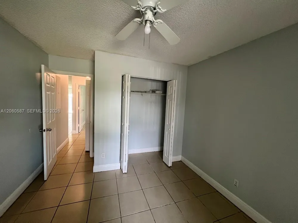 738 SW 9th St Florida City, FL 33034