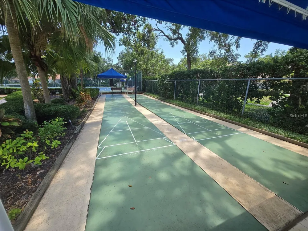 3601 GARDEN LAKES CLENET Bradenton, FL 34203