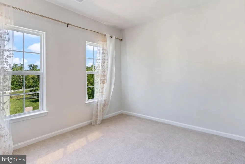 5271 BLUE CRAB LANE Waldorf, MD 20602