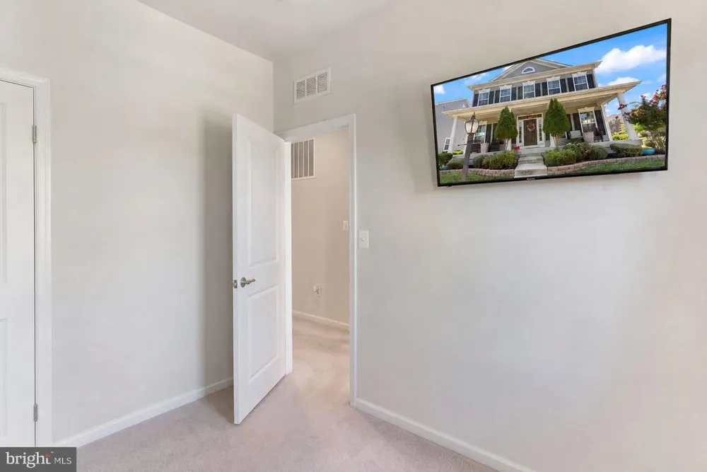 5271 BLUE CRAB LANE Waldorf, MD 20602