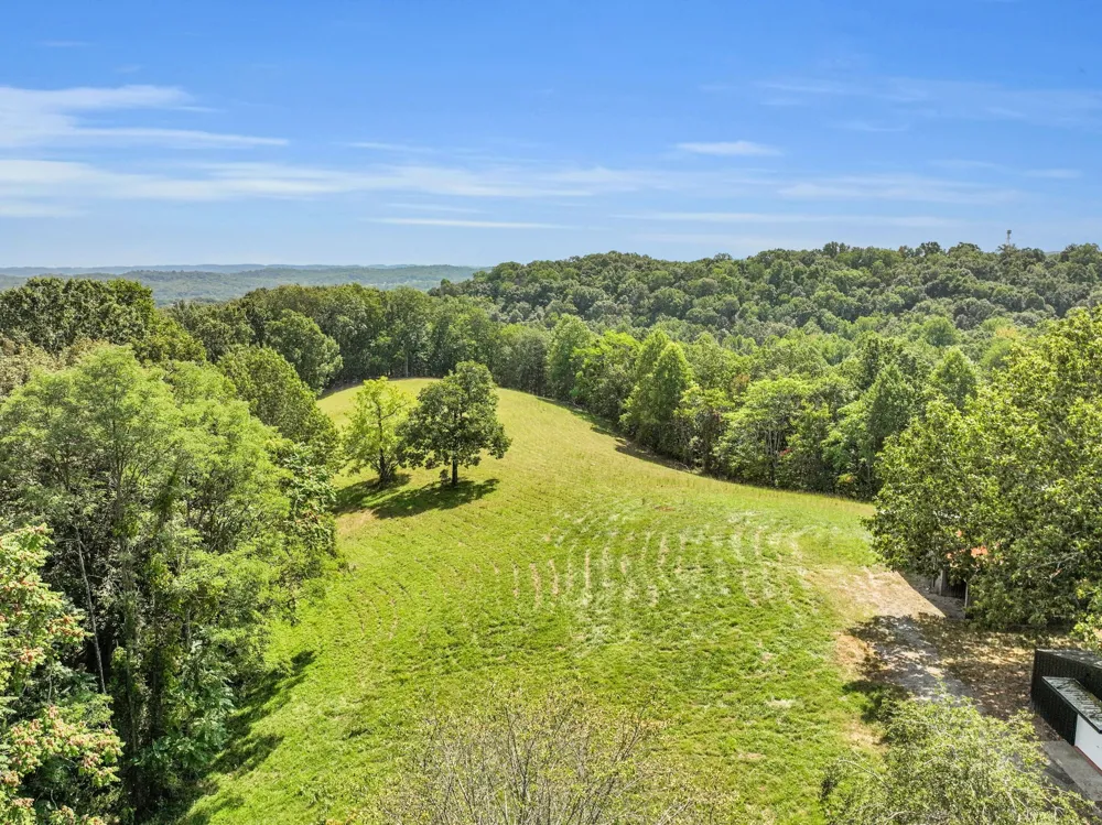 8455 Lewis Rd Nashville, TN 37221